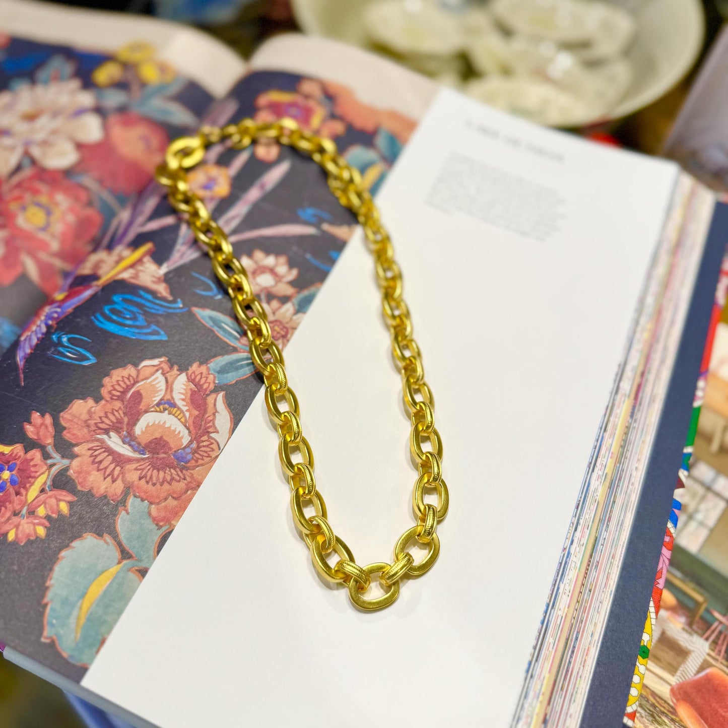 Necklace - "De Rigueur" - Gold