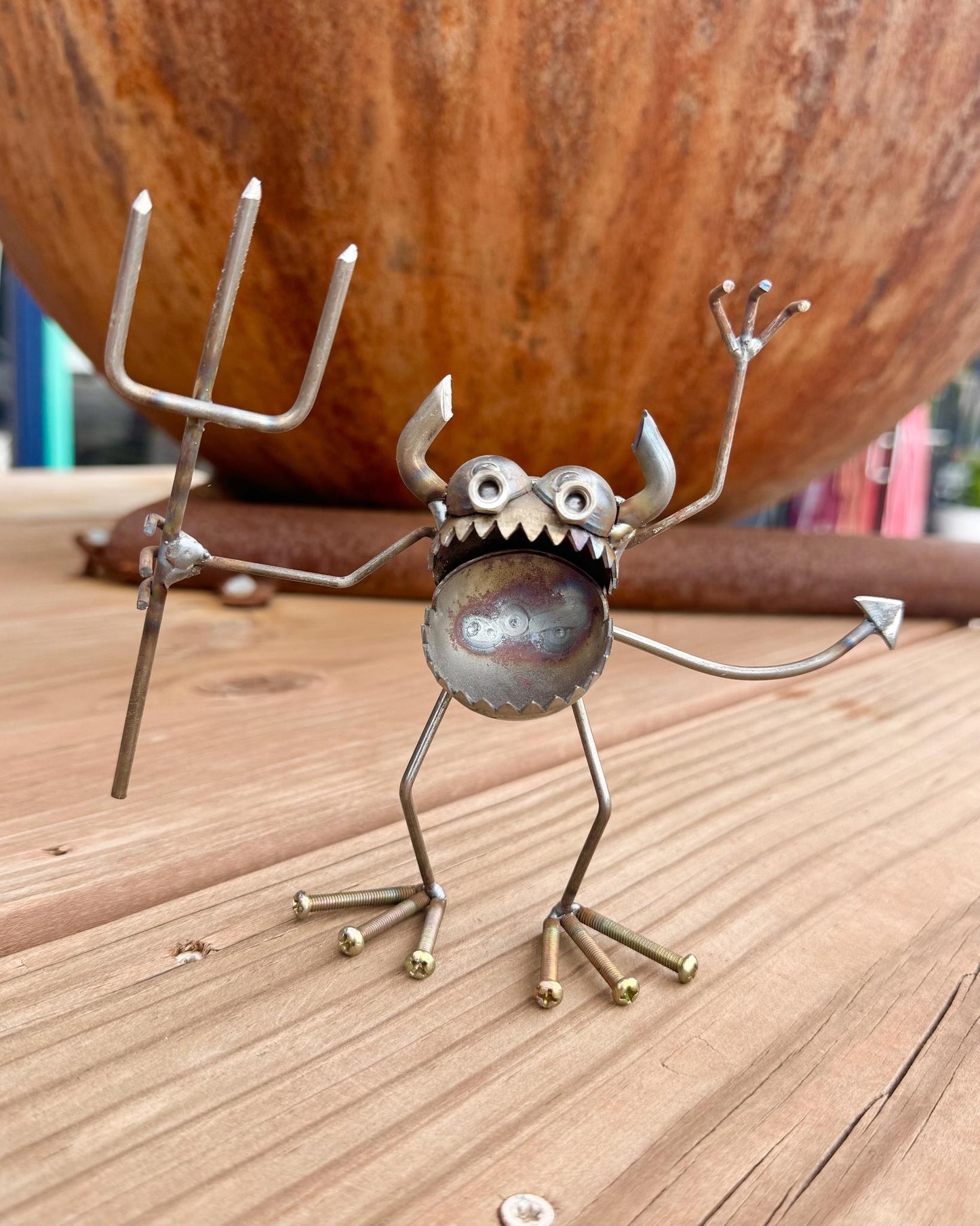 Sculpture - Dirt Devil - Mini
