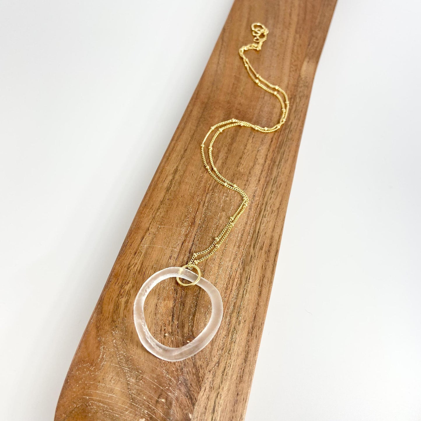 Necklace - Ruffled Glass Circle - 14kt Goldfill - Clear