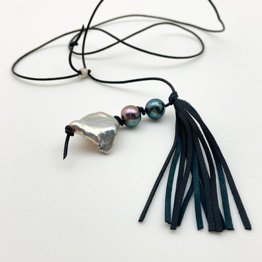 Necklace - Hand-Knotted Pearls on Leather - Pendant and Tassel