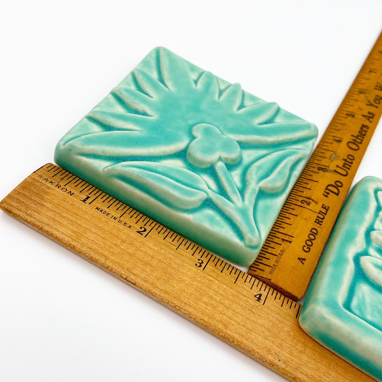 Tile - Glazed Porcelain - Acorns