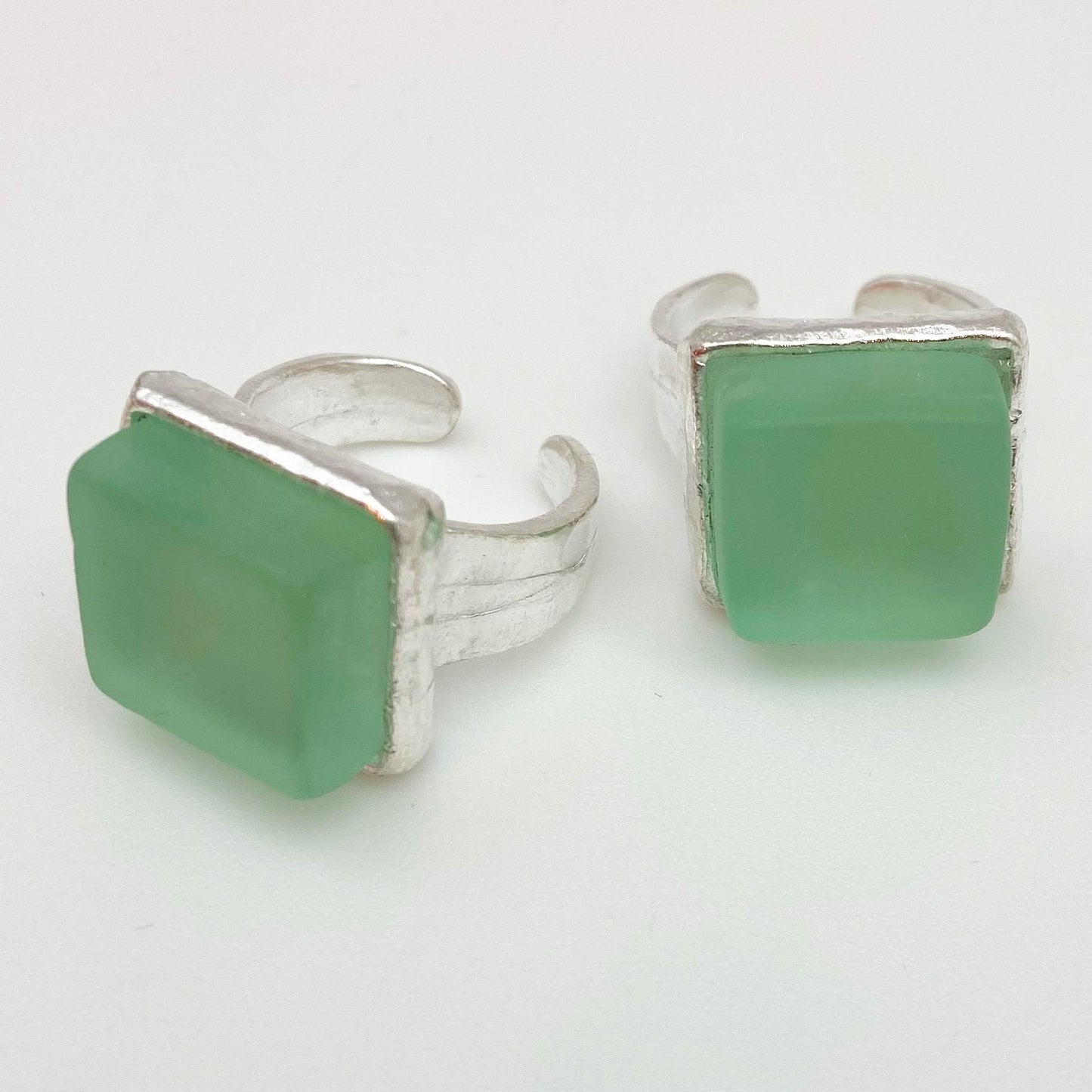 Ring - Reclaimed Monochrome Glass - Silver Base - "Antique Clear"