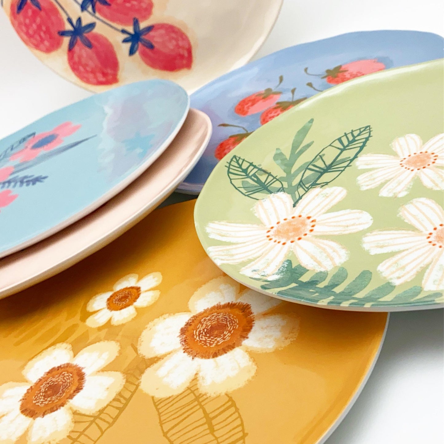 Plate - Melamine - Berries and Flowers