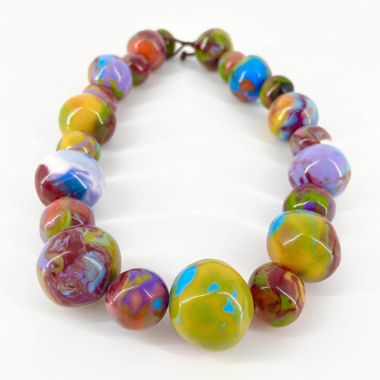 Necklace - Handknotted "Spheres" Resin Original - Handmade