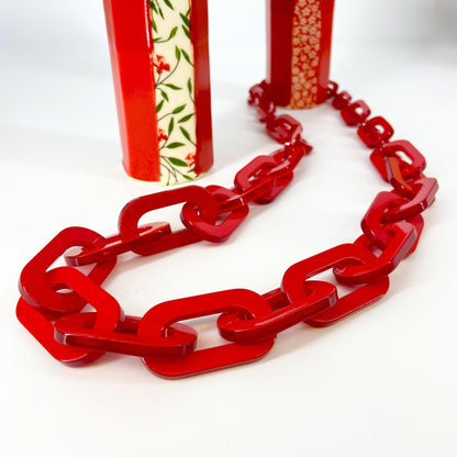 Necklace - Graduated Flat Link - Red - Resin
