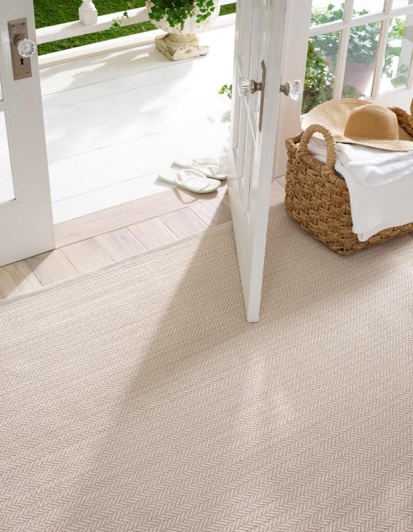 Rug - Indoor/Outdoor - Herringbone Linen/White