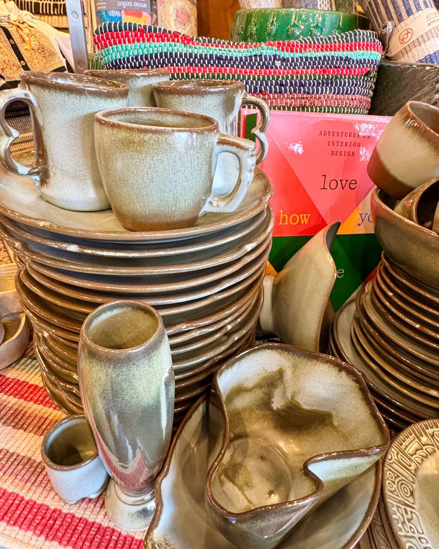 A collection of Frankoma Pottery tableware and service pieces. Entire collection of 119 pieces. Collectible vintage set of Frankoma Plainsman Woodland Moss tableware.