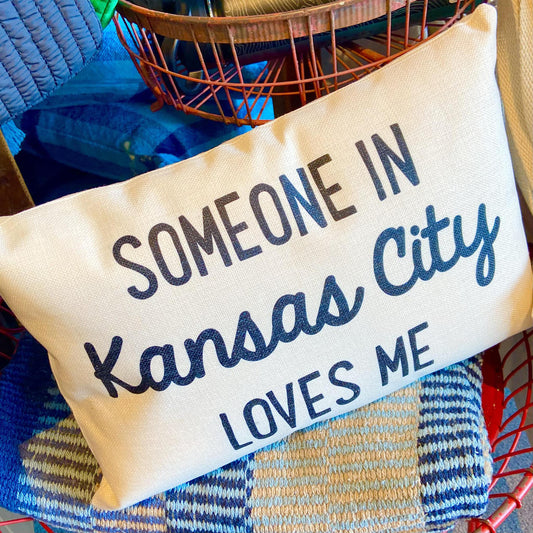 Pillow - Someone In Kansas City Loves Me