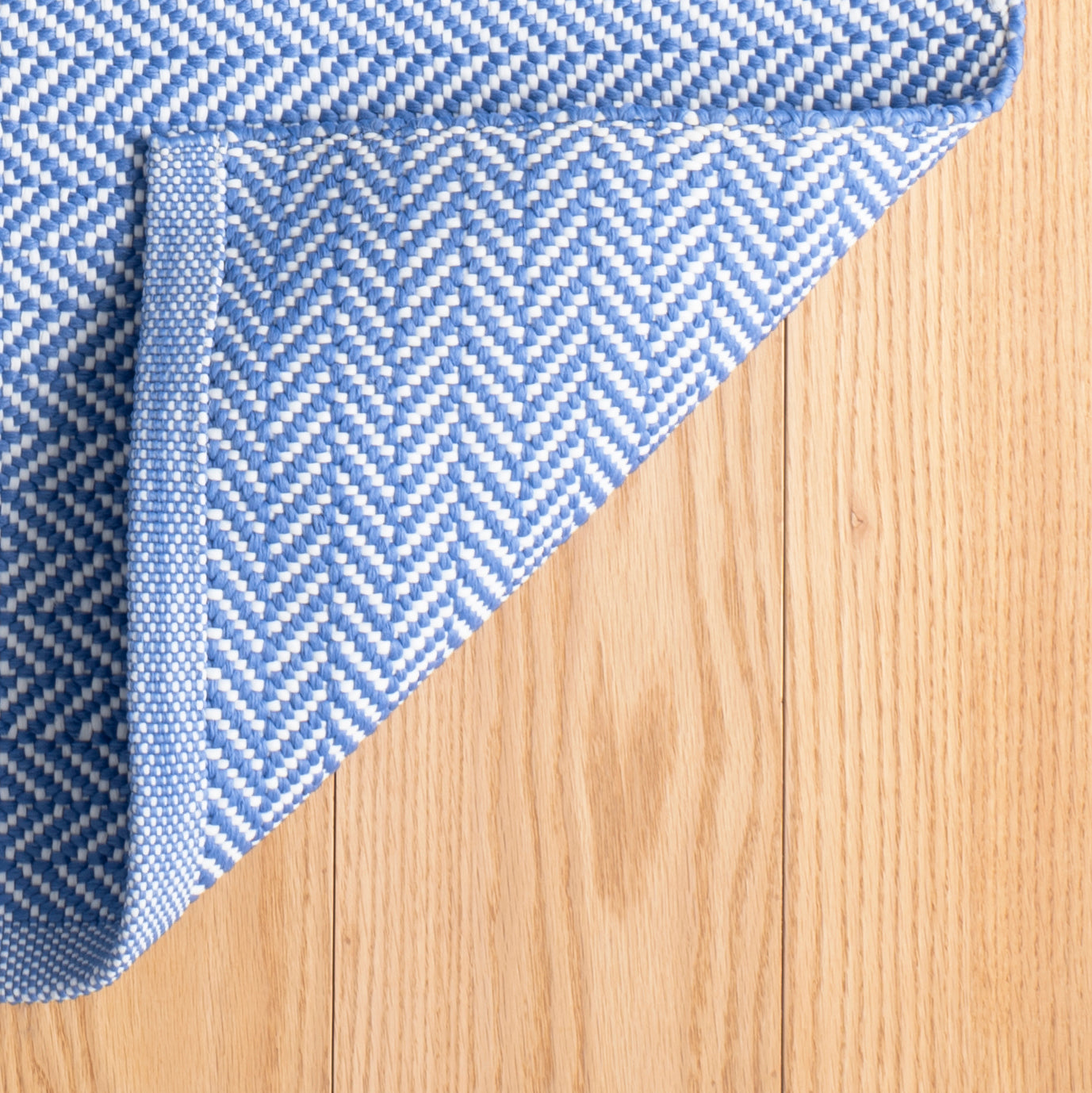 Rug - Indoor/Outdoor - Herringbone French Blue/White