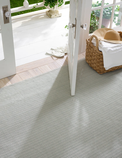 Rug - Indoor/Outdoor - Herringbone Light Blue/Ivory