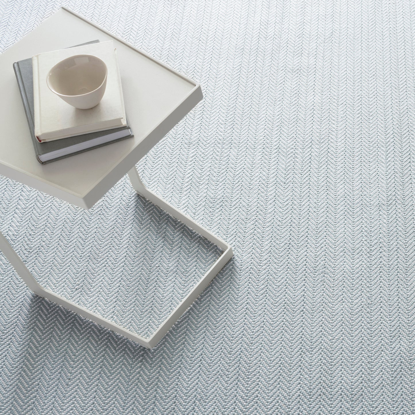 Rug - Indoor/Outdoor - Herringbone Light Blue/Ivory