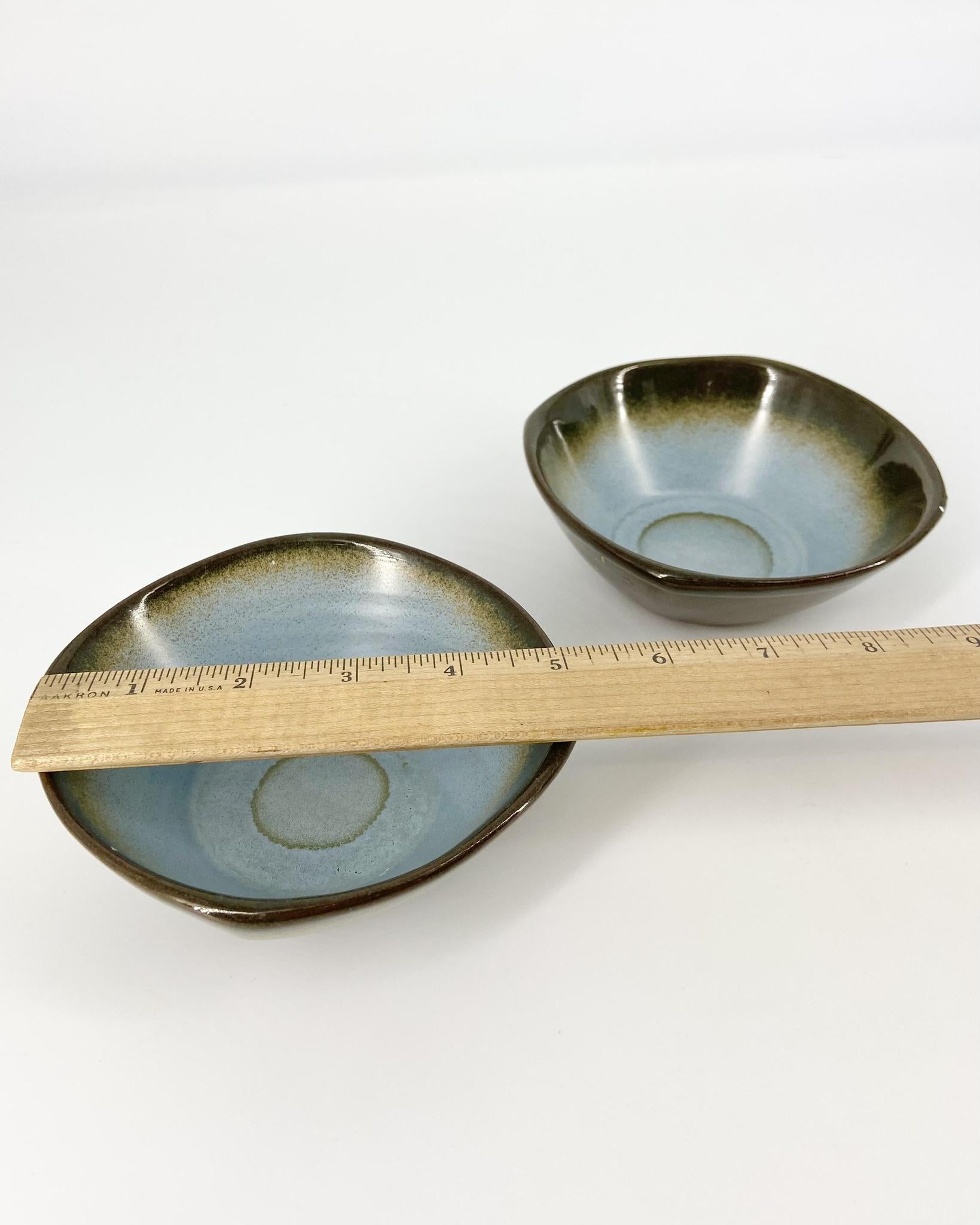 Frankoma Pottery pieces. Part of a vintage collection of 119 pieces. Collectible vintage set of Frankoma Plainsman Woodland Moss tableware.