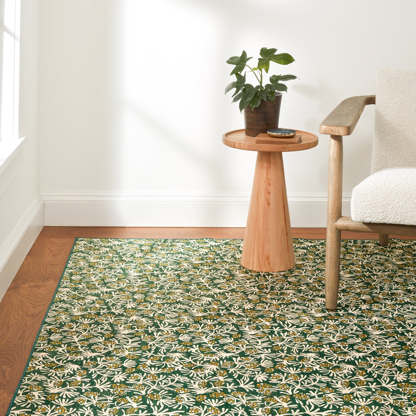 Rug - Machine-Washable - Winter Pinecones Green