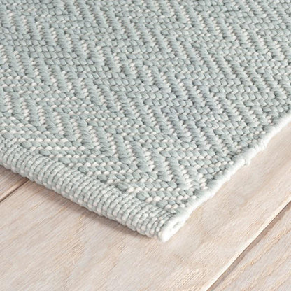 Rug - Indoor/Outdoor - Herringbone Light Blue/Ivory
