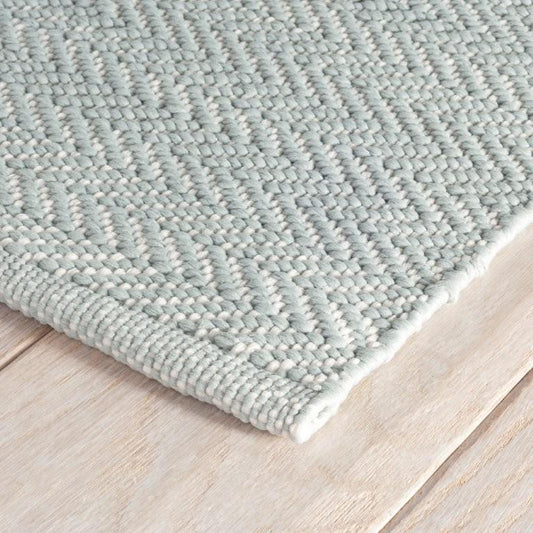 Rug - Indoor/Outdoor - Herringbone Light Blue/Ivory