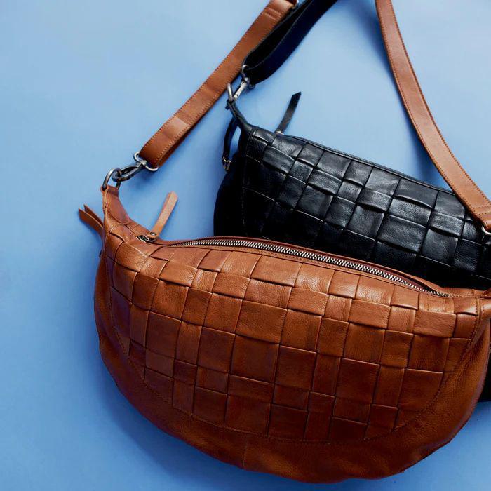 Crossbody/Sling Bag - Woven Leather - Black