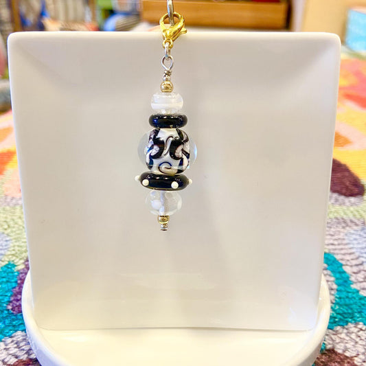 Pendant -  Black & White Flower + 4 Beads - Glass & Gold Fill