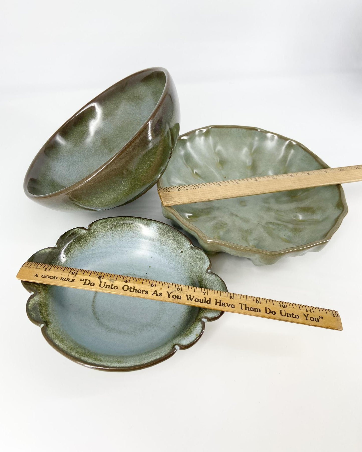 Frankoma Pottery pieces. Part of a vintage collection of 119 pieces. Collectible vintage set of Frankoma Plainsman Woodland Moss tableware.
