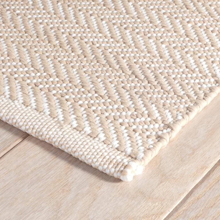 Rug - Indoor/Outdoor - Herringbone Linen/White