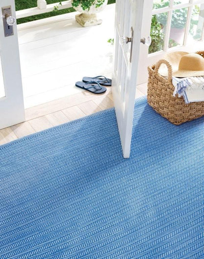 Rug - Indoor/Outdoor - Herringbone French Blue/White