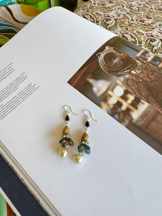 Earrings - Beaded Originals - Swirl & Pearl