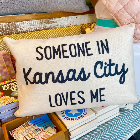 Pillow - Someone In Kansas City Loves Me