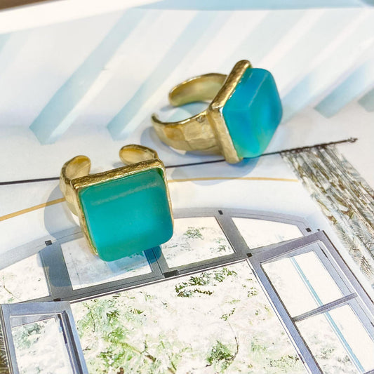 Ring - Reclaimed Bottle Glass - 14kt Gold on Pewter - Aqua Cube