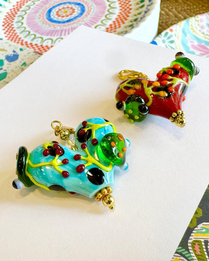 Pendant - 2 Frogs on Heart - Original Glass Artwork