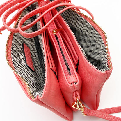 4 in 1 Handbag - Crossbody/Clutch/Wristlet - Red
