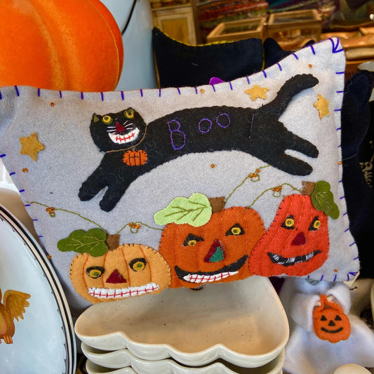 Pillow - Cat w/ Pumpkins - Handmade
