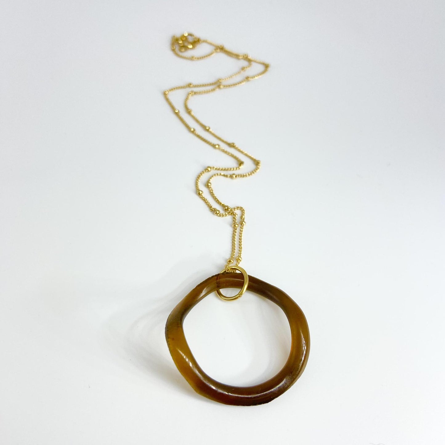 Necklace - Ruffled Glass Circle - 14kt Goldfill - Amber