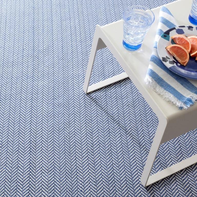 Rug - Indoor/Outdoor - Herringbone Denim/Ivory