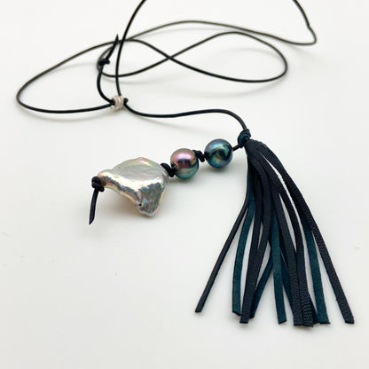 Necklace - Hand-Knotted Pearls on Leather - Pendant and Tassel