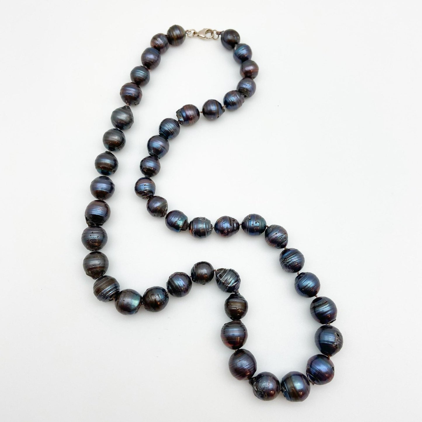 Necklace - Handknotted Dark Pearl - 29"