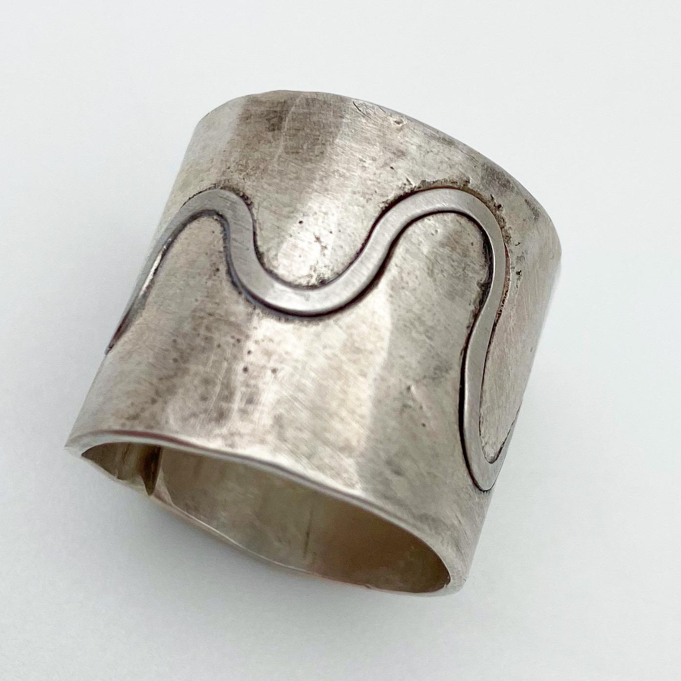 Ring - Sterling with Platinum Roller Coaster